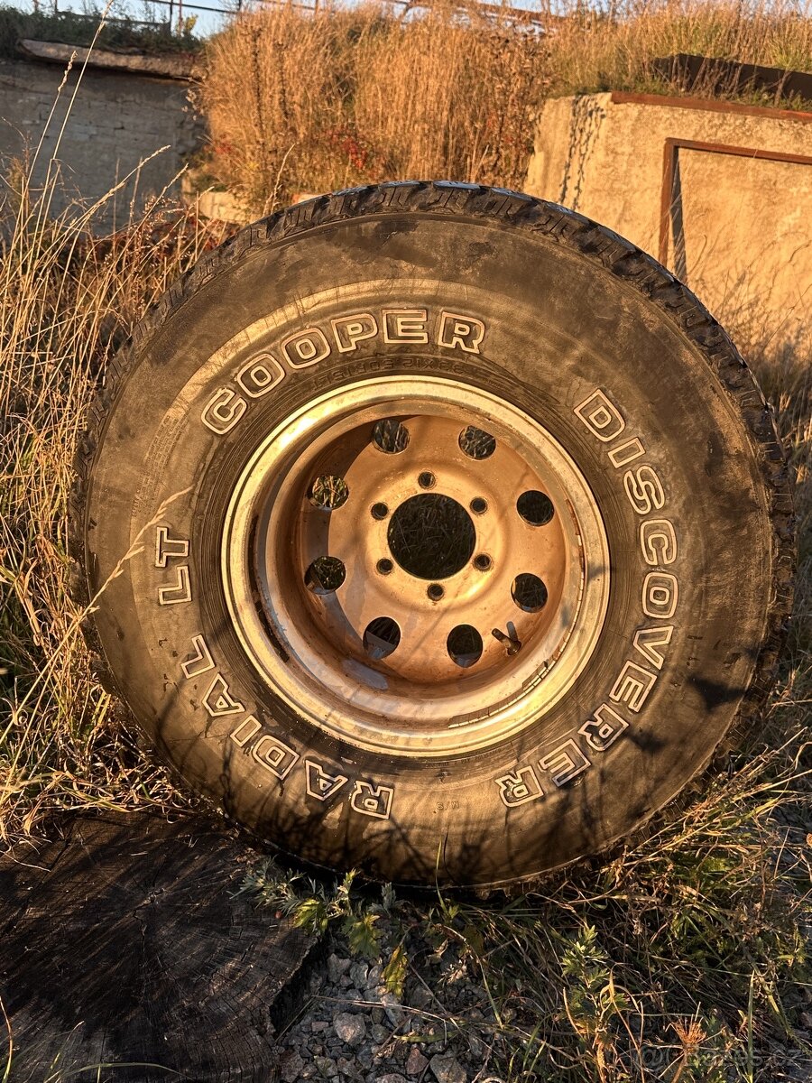 ALU kola na Nissan Patrol y60