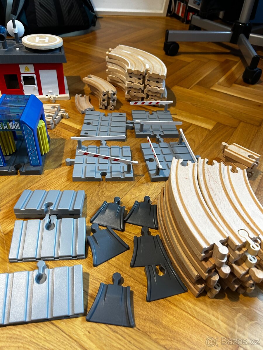 Dřevěné vláčky a koleje - 4