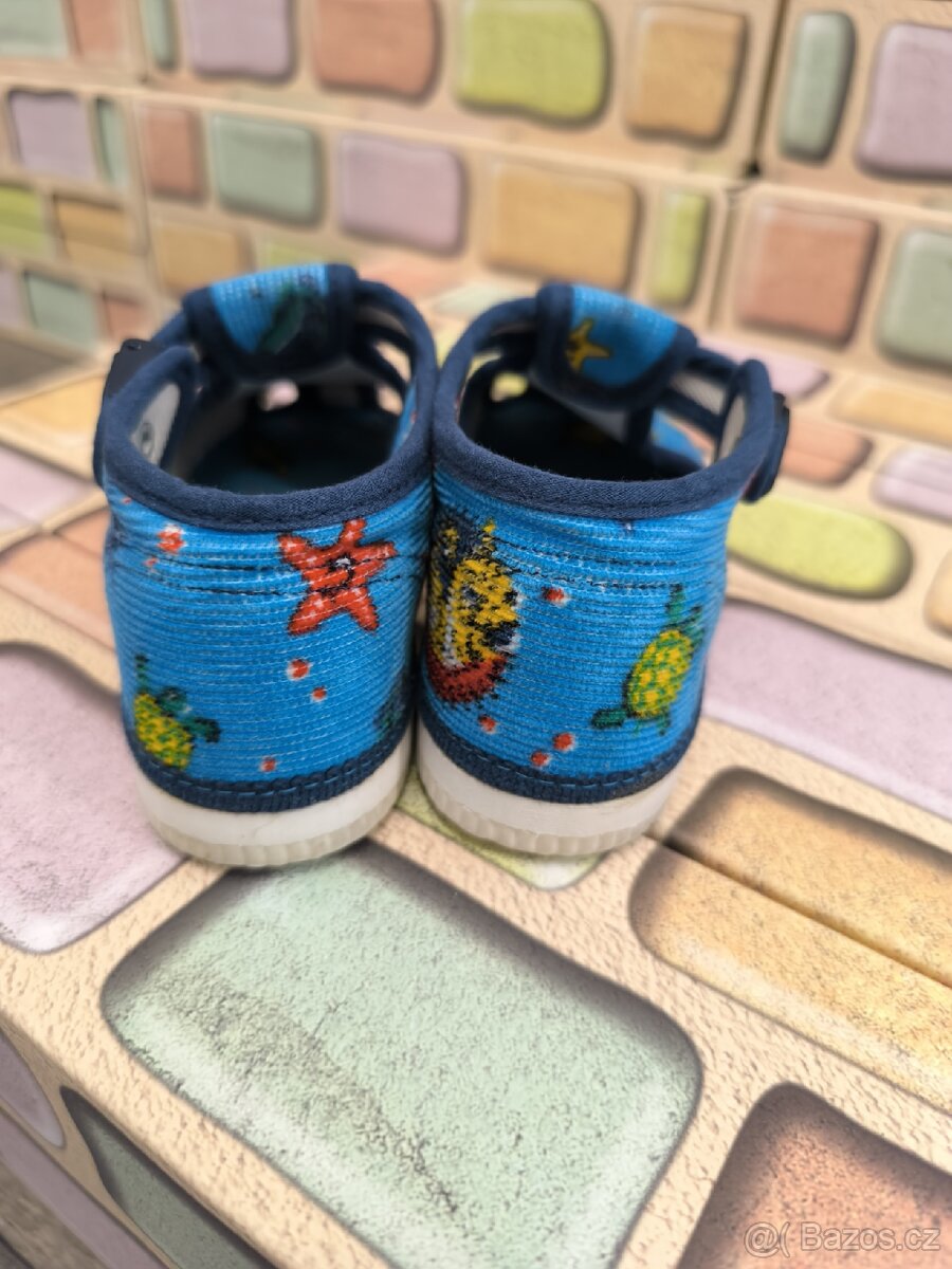 Dětské bačkůrky velikost 24,5 - 4
