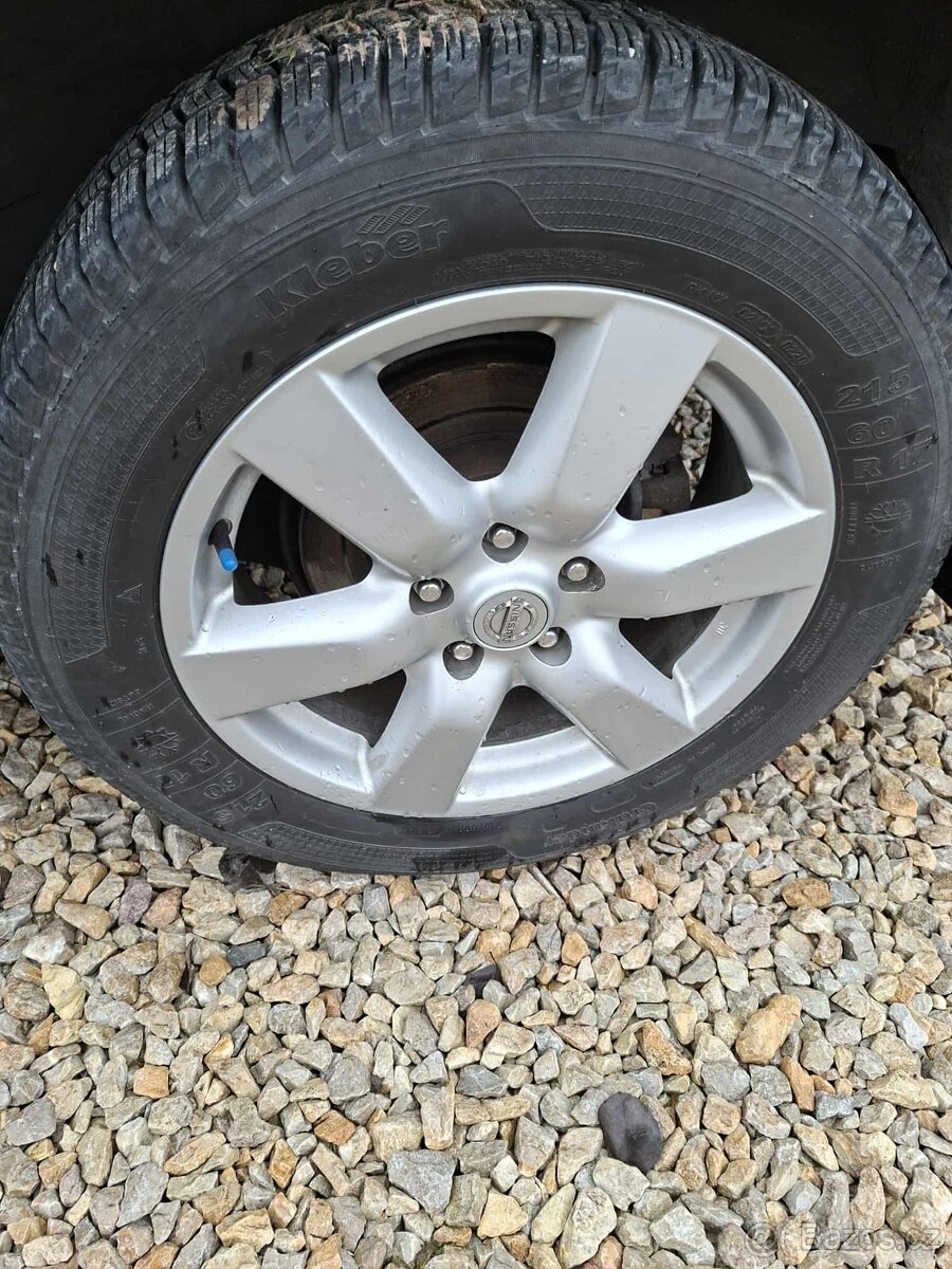 Rozpredám Nissan X-Trail 2.0dci 110kw M9R 2010 - 4