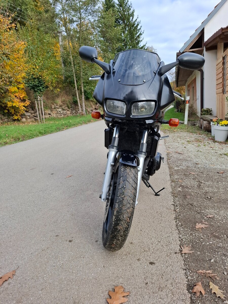 Yamaha Fazer 600 - 4