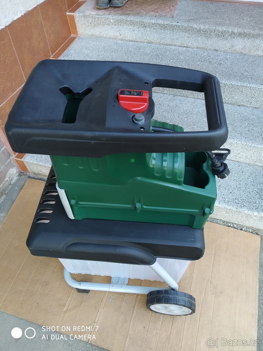 Prodám elektrický Válcový drtič MR.Garden-2800 W... - 4
