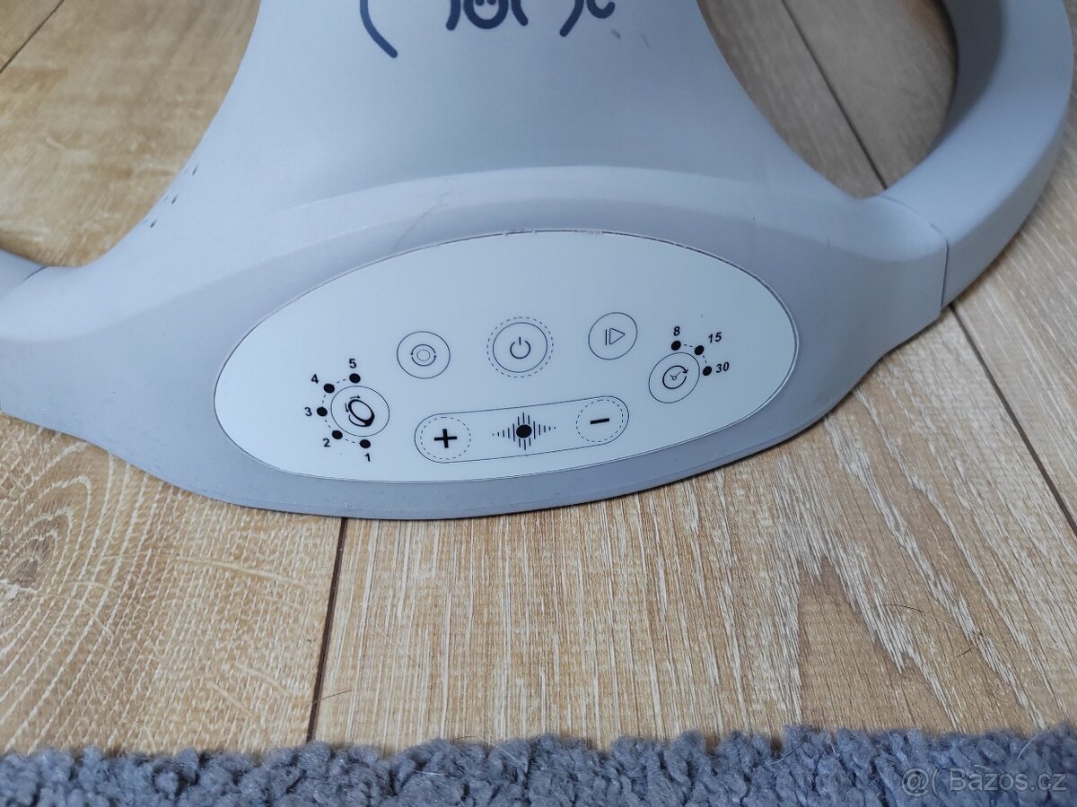 Momi elektrické houpátko - 4