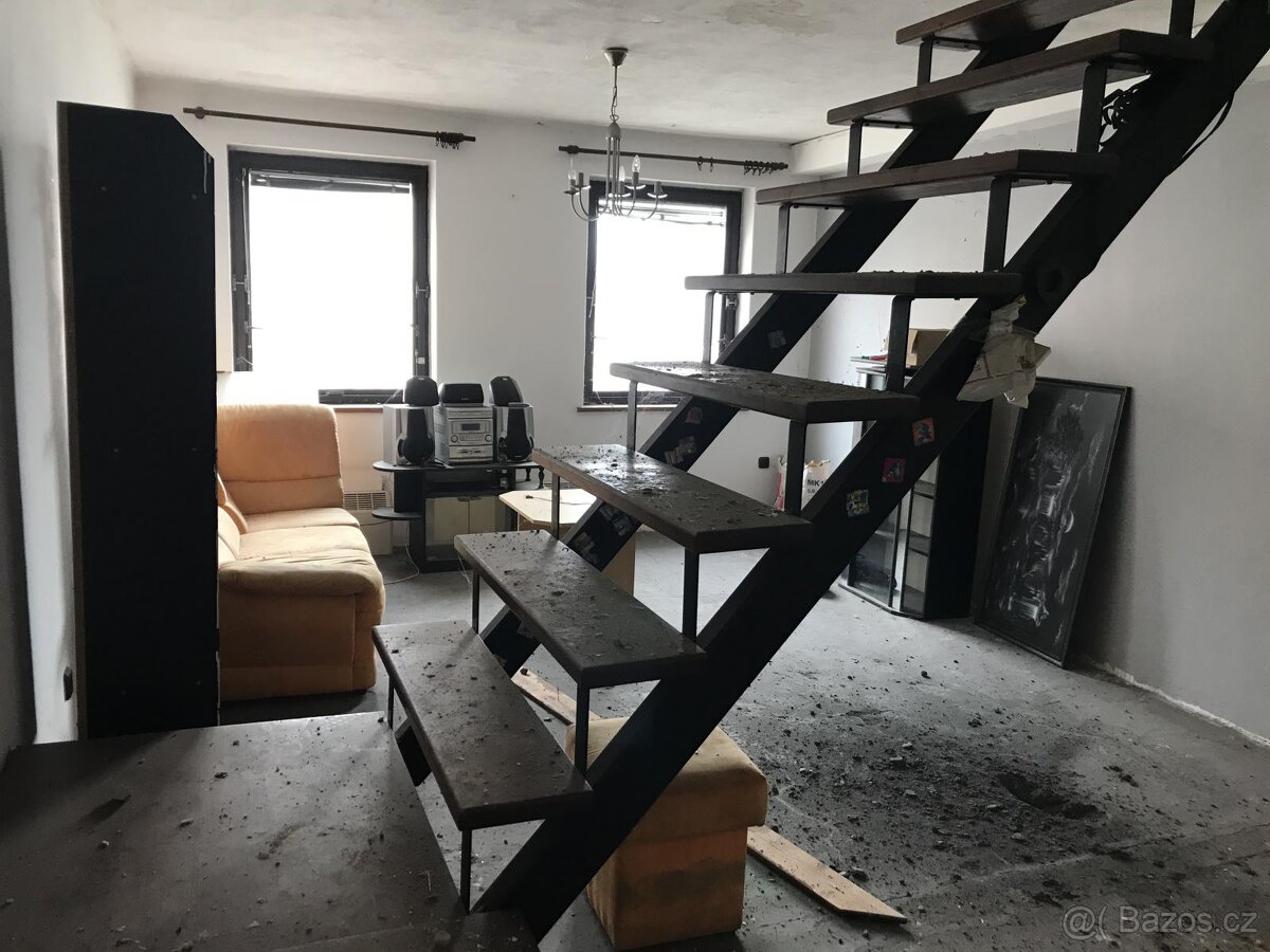 Vícegenerační rodinný dům 5+1 v Uherském Brodě - 4