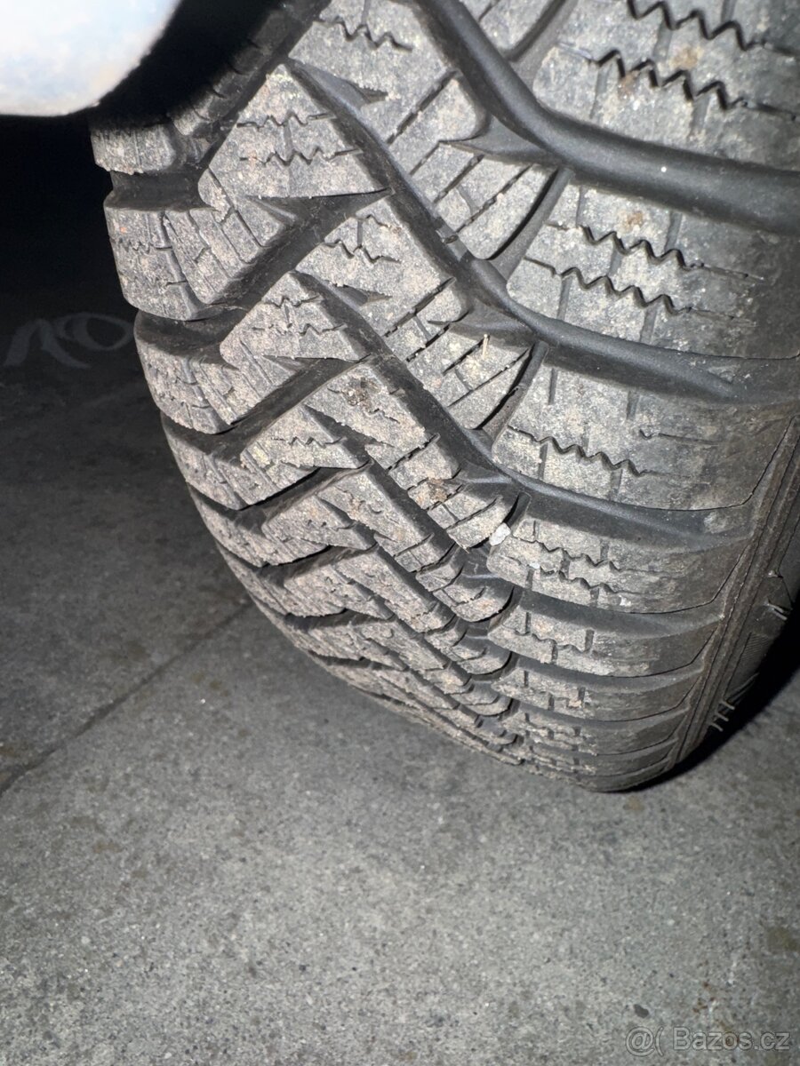 VW Polo - 1.0i - Nova STK - 4