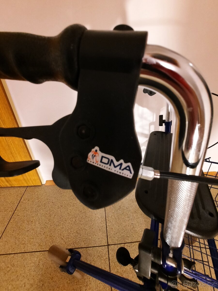 DMA čtyřkolové chodítko super stav - 4