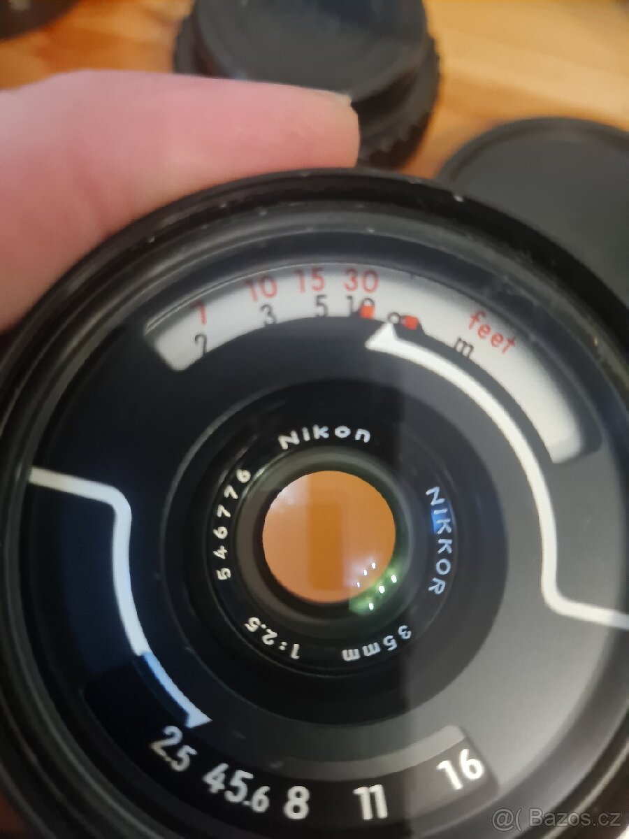 Nikon Nikkor 35/2.5 - 4