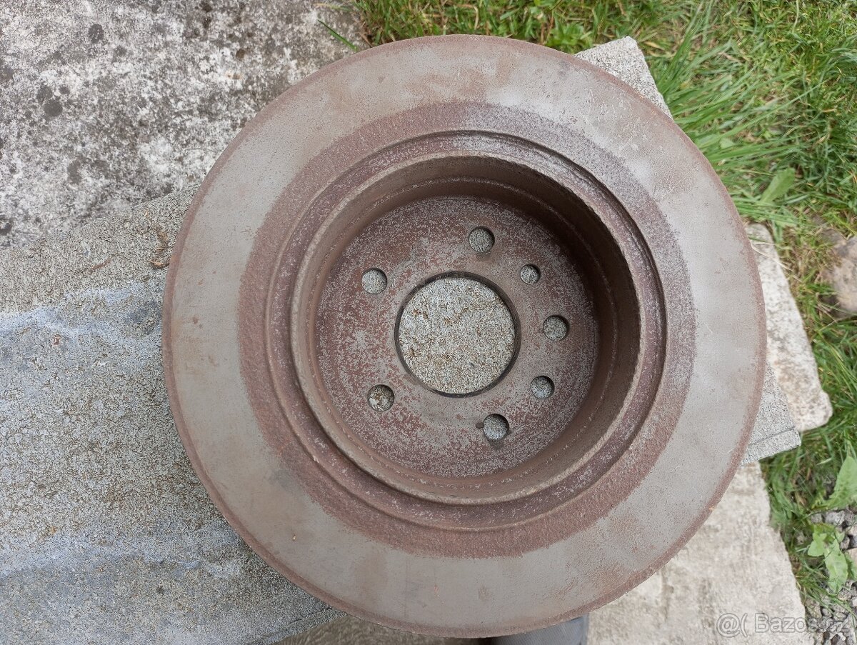 Opel Omega díly - 4