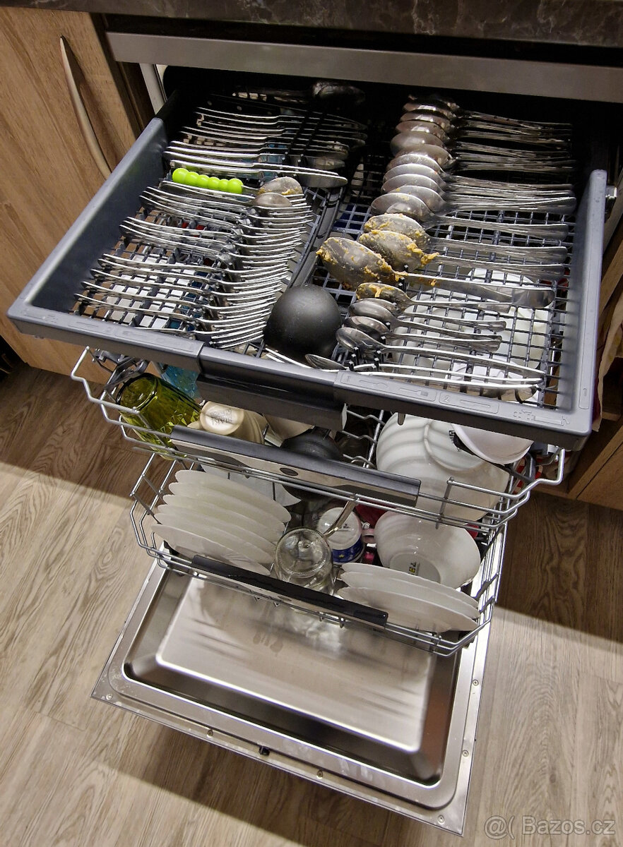 Myčka nádobí Hoover - 4