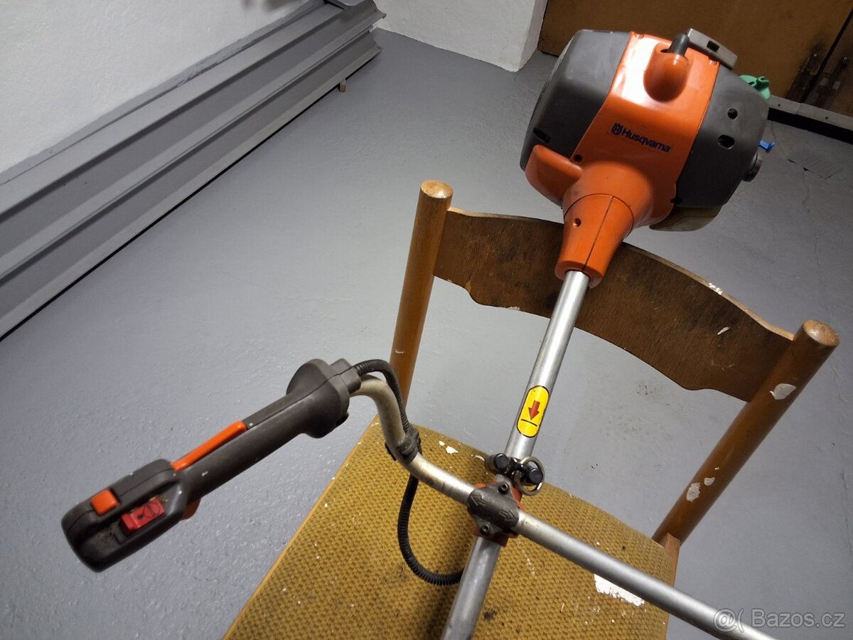 Husqvarna 125R křovinořez - 4