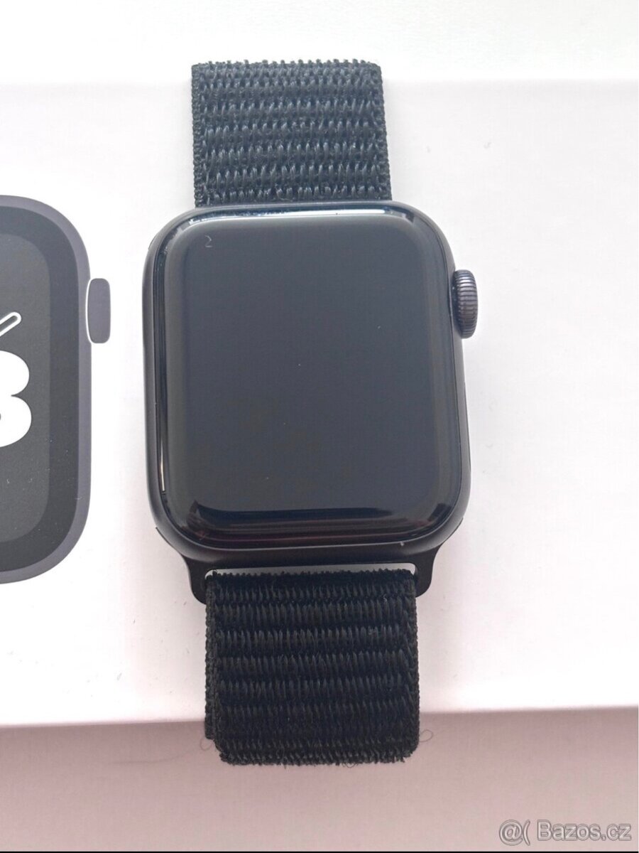 Apple watch SE 40mm cellular - 4
