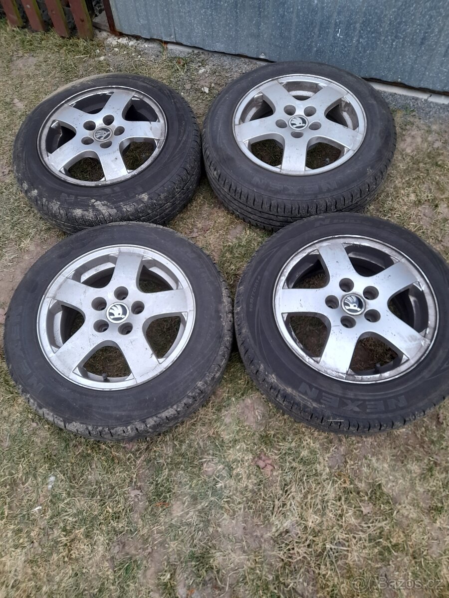 Pneu 165/70 R14 - 4