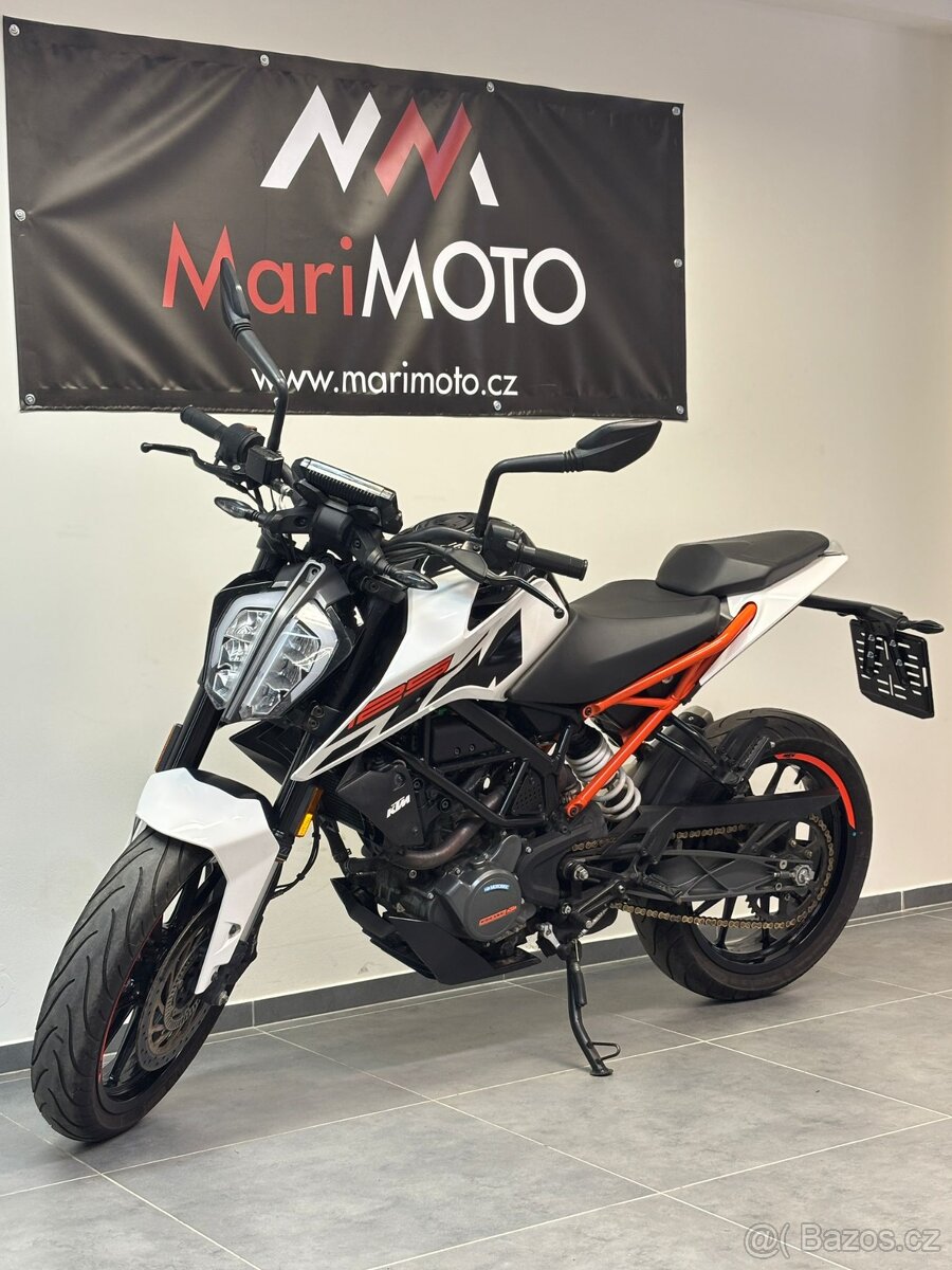 KTM 125 Duke - 4