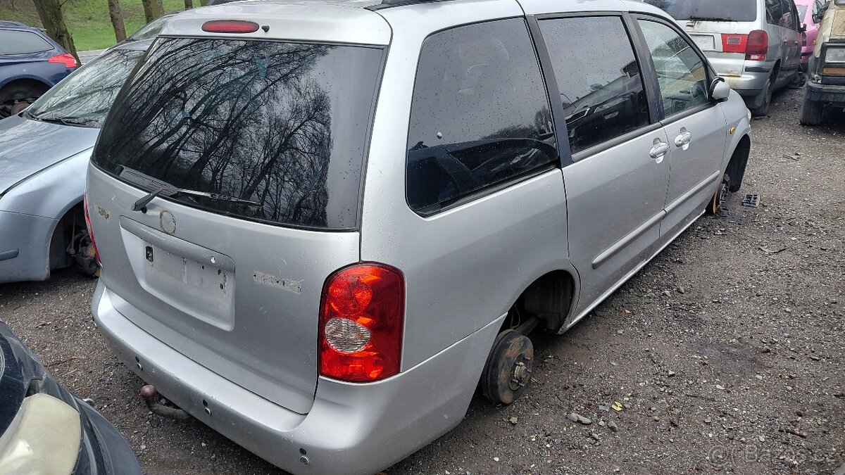 Mazda MPV - 4