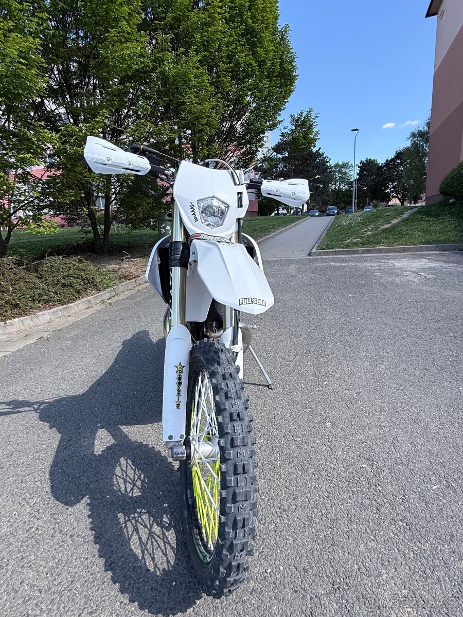 Rieju MR300 - 4