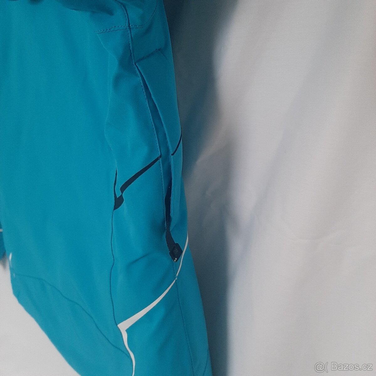 Prodám lyžařskou bundu vel.152 - 4