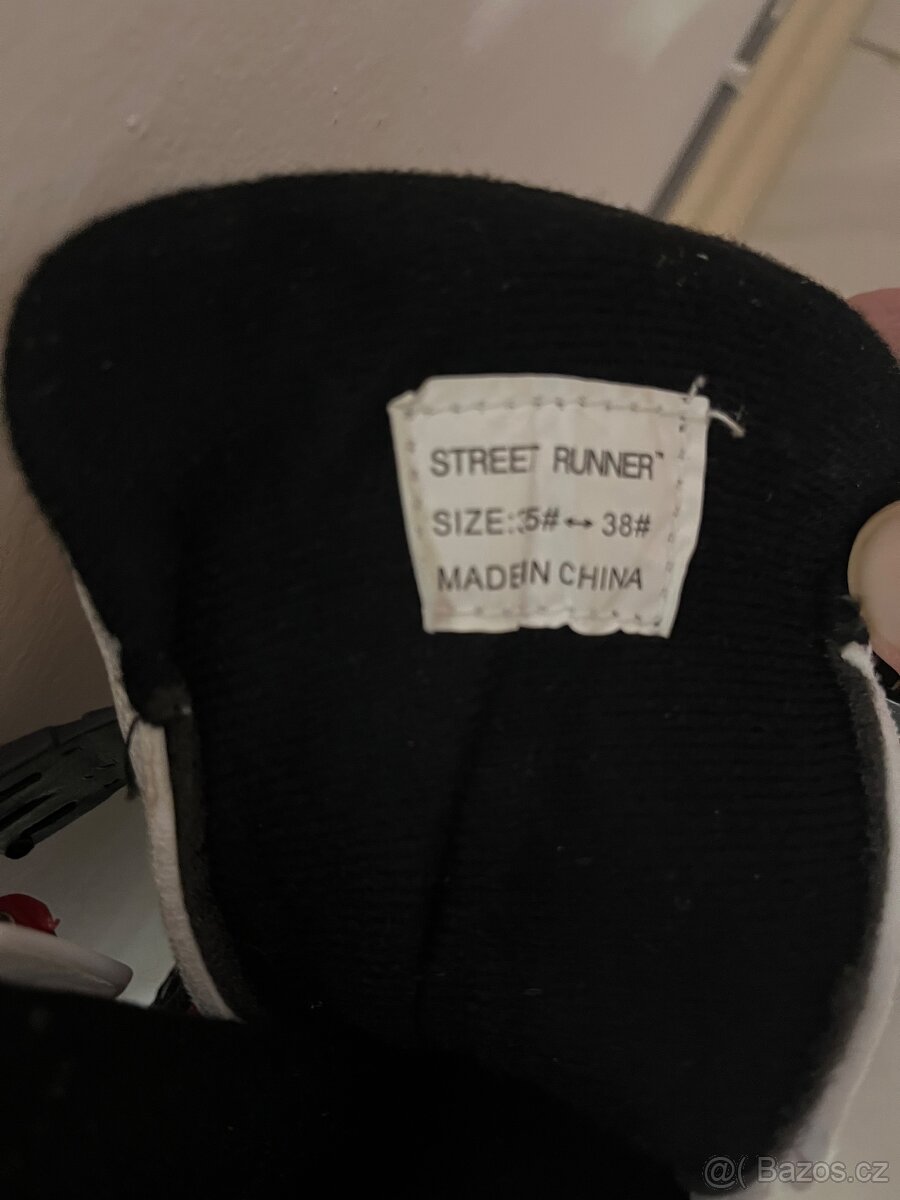 Nastavitelné kolečkové brusle - 4