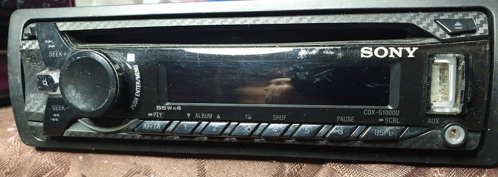 SONY CDX-G1000U , USB , MP3 , AUX.... , 55 X 4 Watt - 4