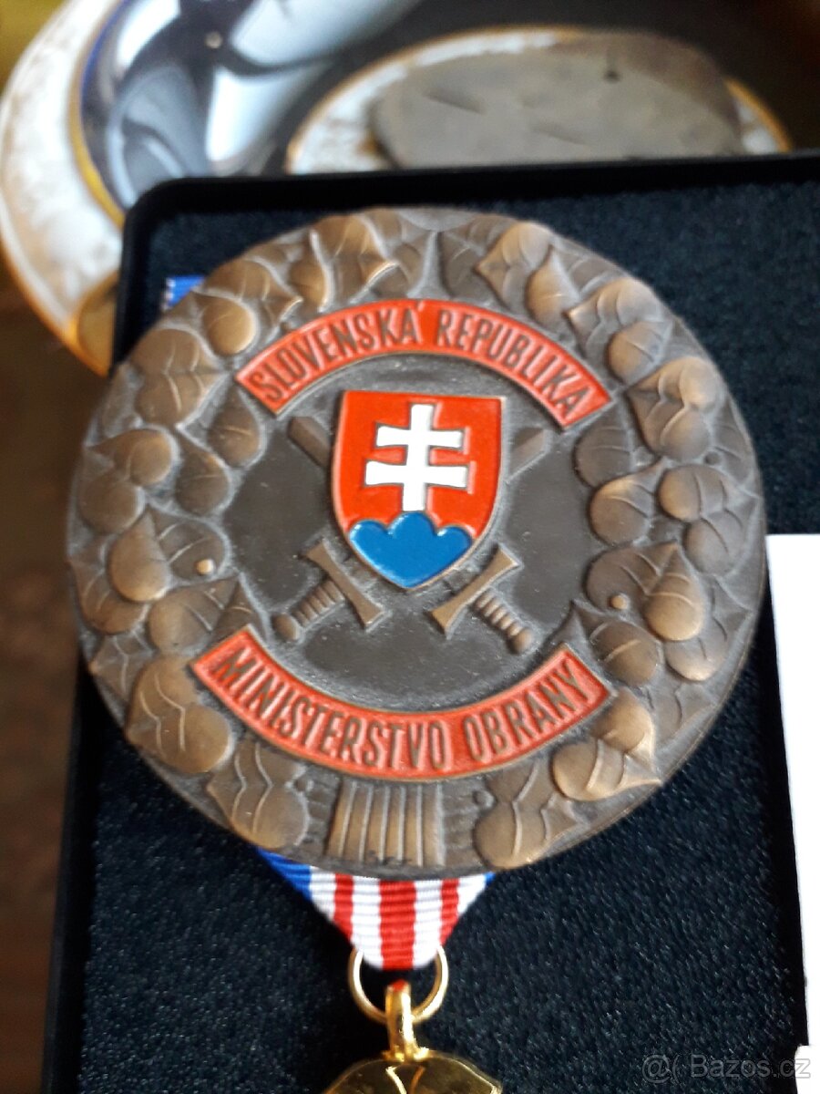 Prodam krasne Slovenske veci jmeno Generala - 4