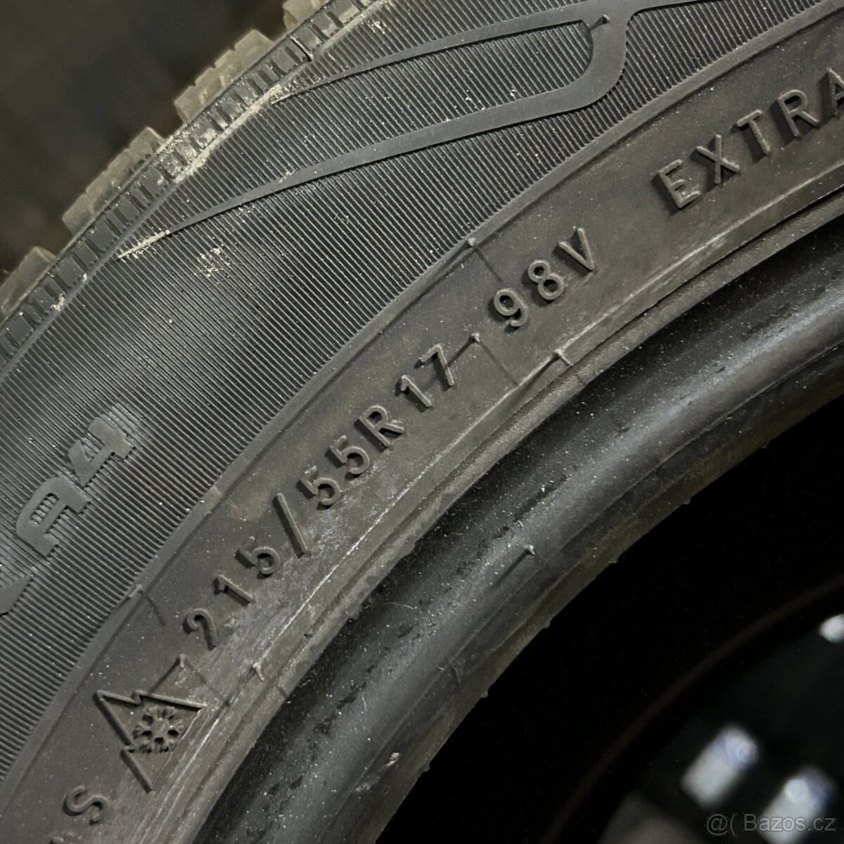 Zimní pneu 215/55 R17 98V XL Nokian 6-6,5mm - 4
