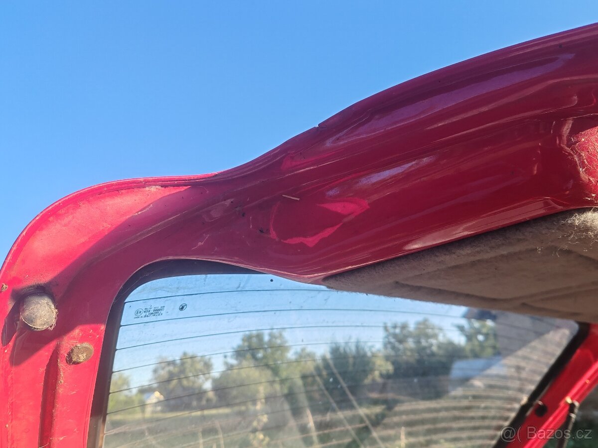 Škoda Felicia zadní páté dveře jako nové - 4