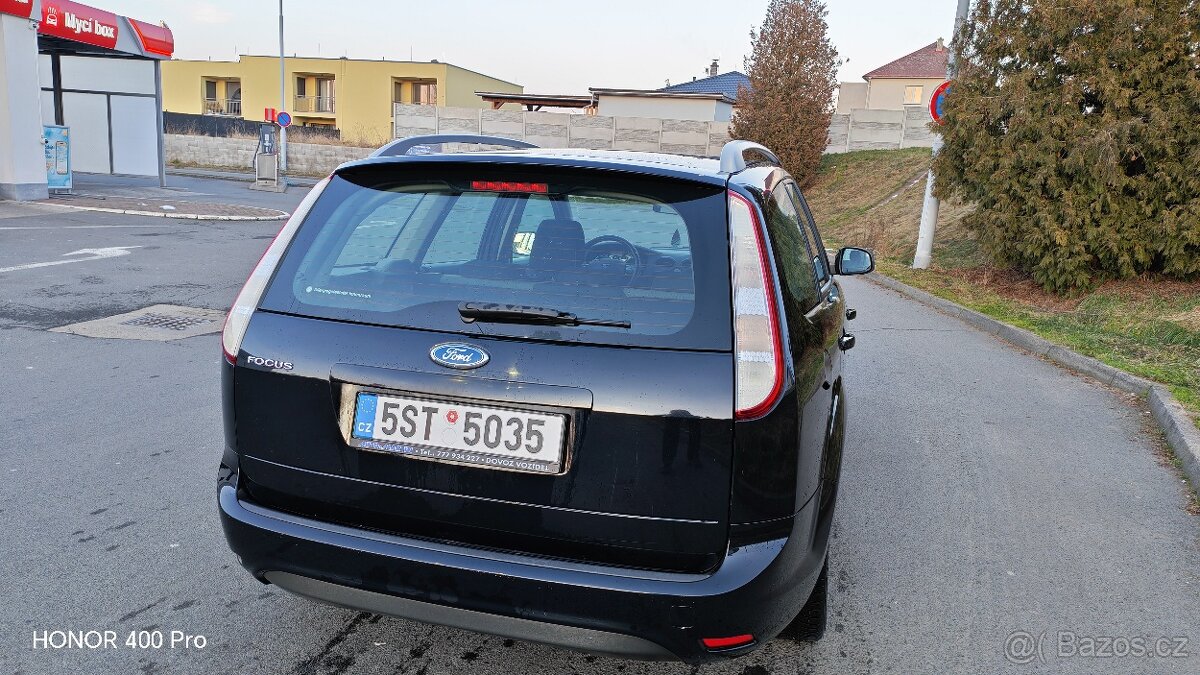 Ford Focus combi 1.6 i 2009 - 4