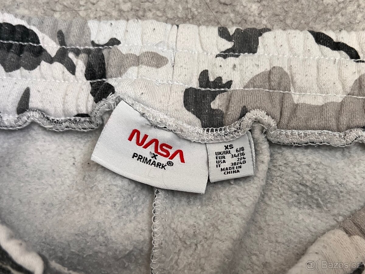 tepláky NASA Primark - 4