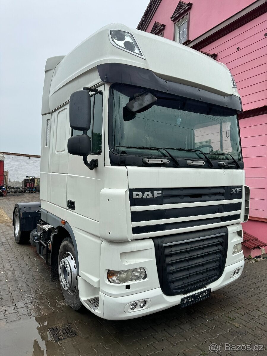 DAF , SCANIA - 4