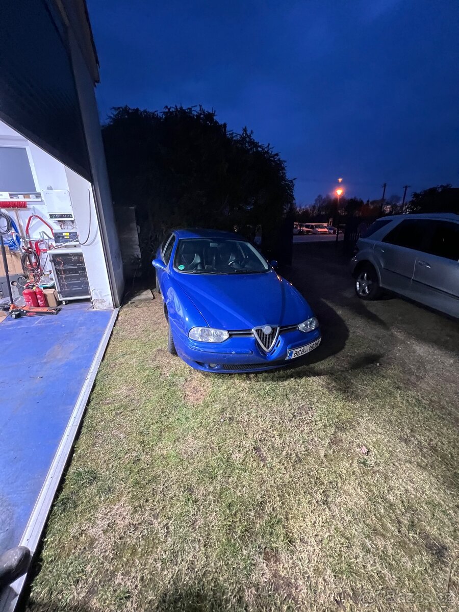 Prodám Alfa 156 1.9 benzin - 4