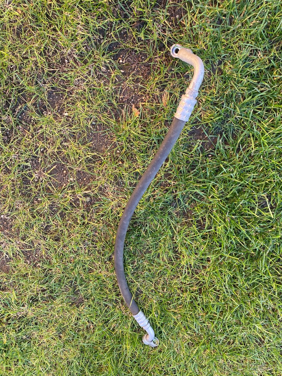 Díly GOLF 4 AXR / ARL - 4
