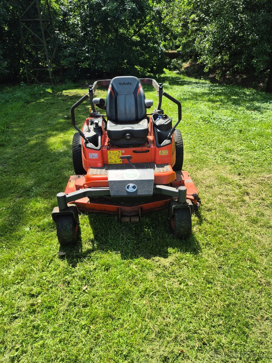 Kubota ZD 1211 - 4
