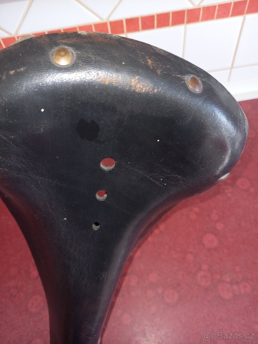 Retro sedlo - 4