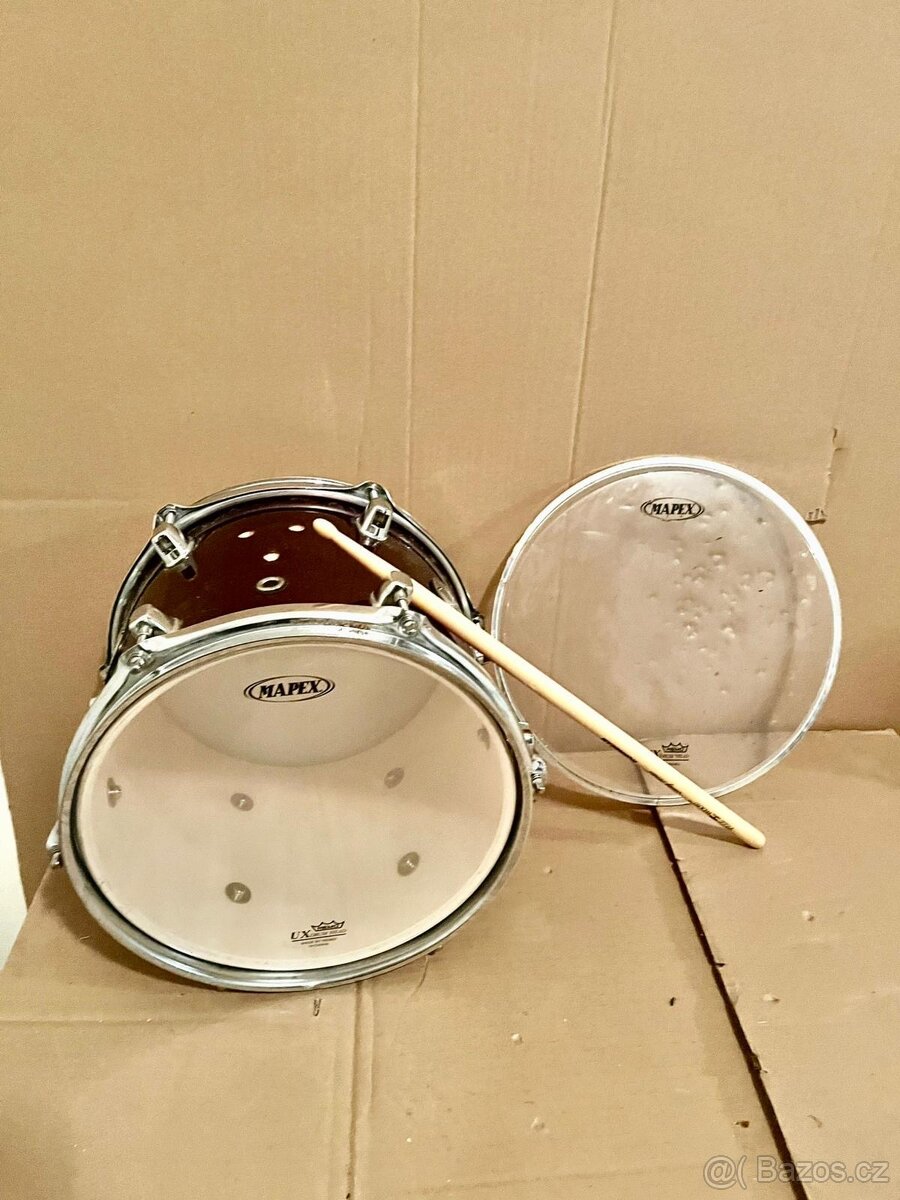 Buben na fandění - 4