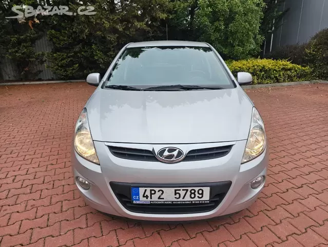 Hyundai i20 1.6i 92kW,Automat,1.Majitel,ČR,Style. - 4
