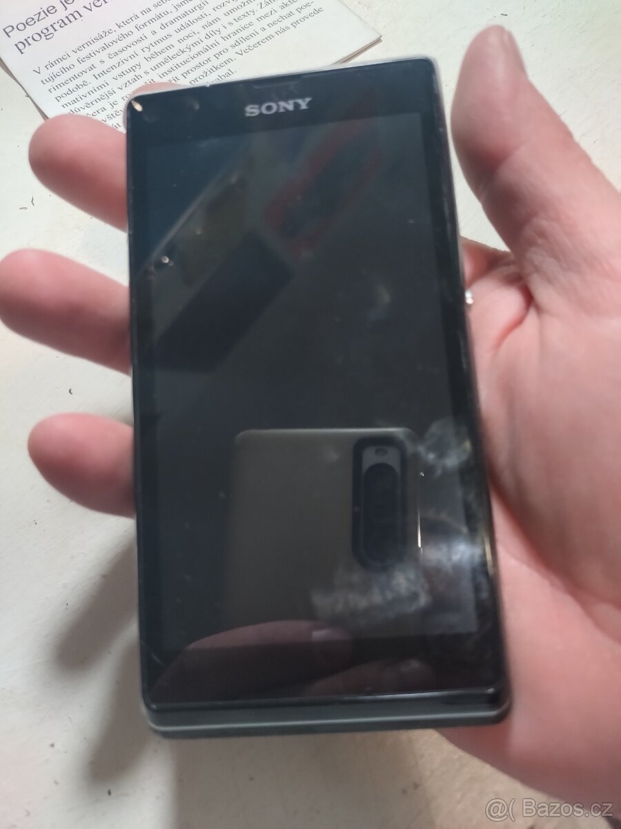 Sony Xperia L - 4