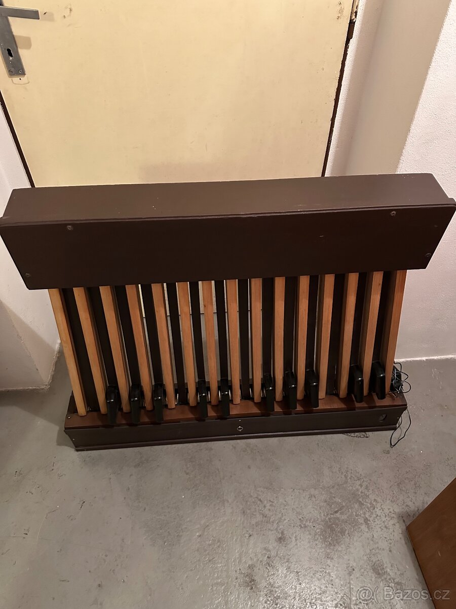 Hammond pedály (pedálnice) originál s MIDI modulem Berio - 4