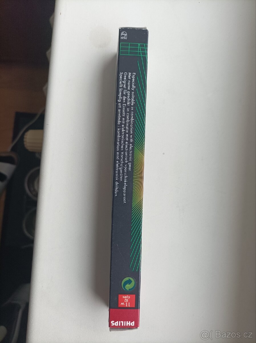 Zářivka PHILIPS - 4