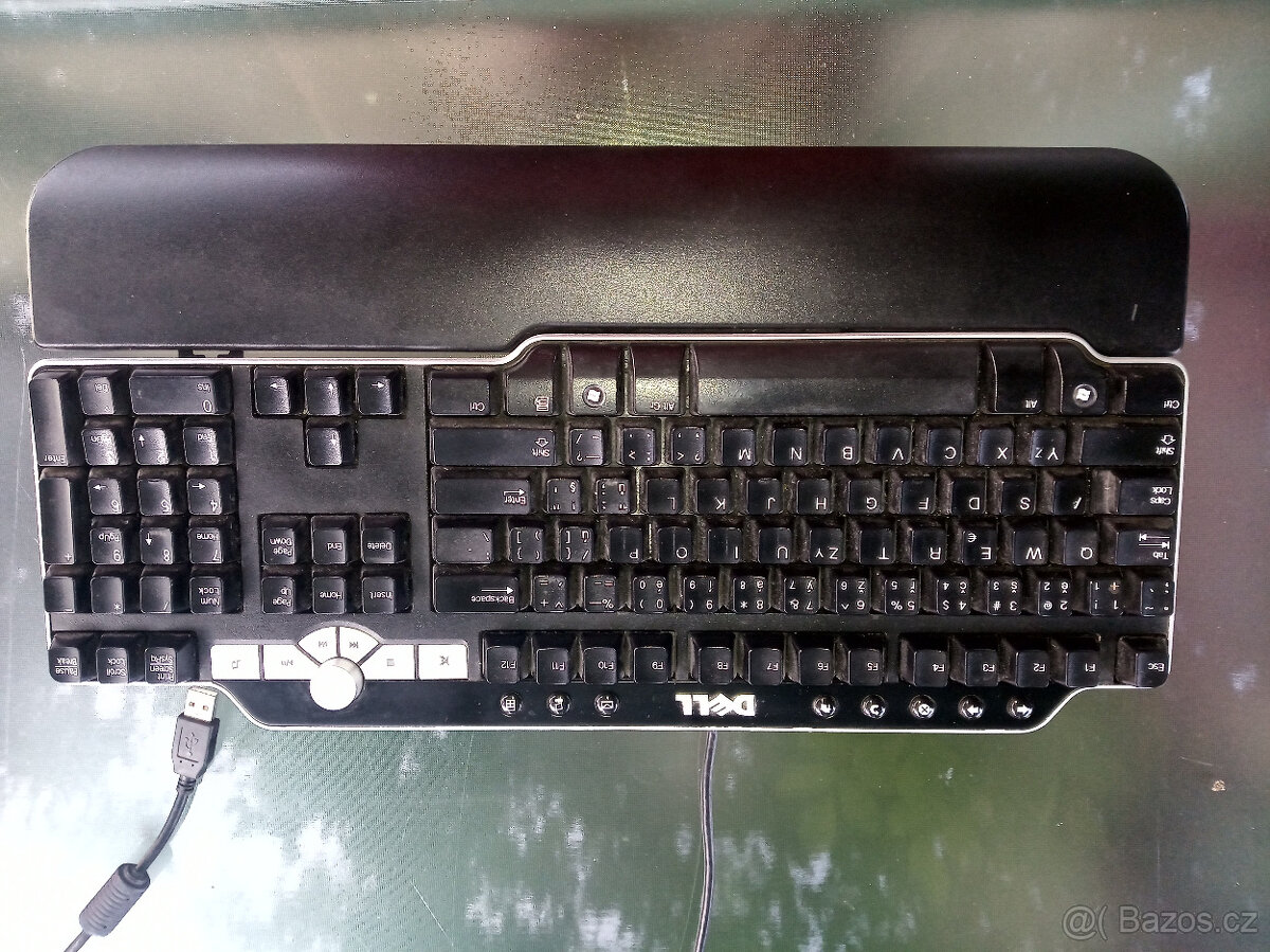 Multimediální klávesnice Dell SK-8135 s opěrkou USB - 4