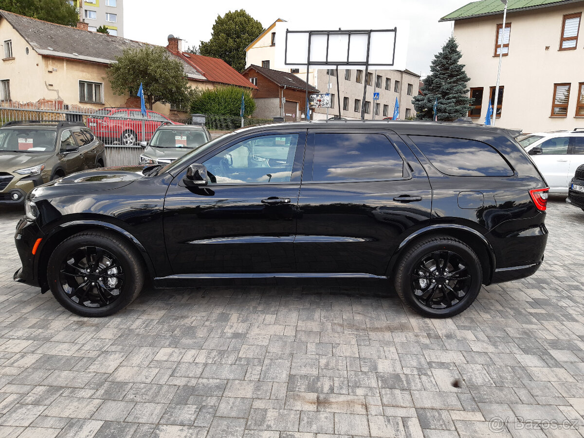 Dodge Durango R/T 5,7LV8 HEMI 4x4, nový model, Max.výbava