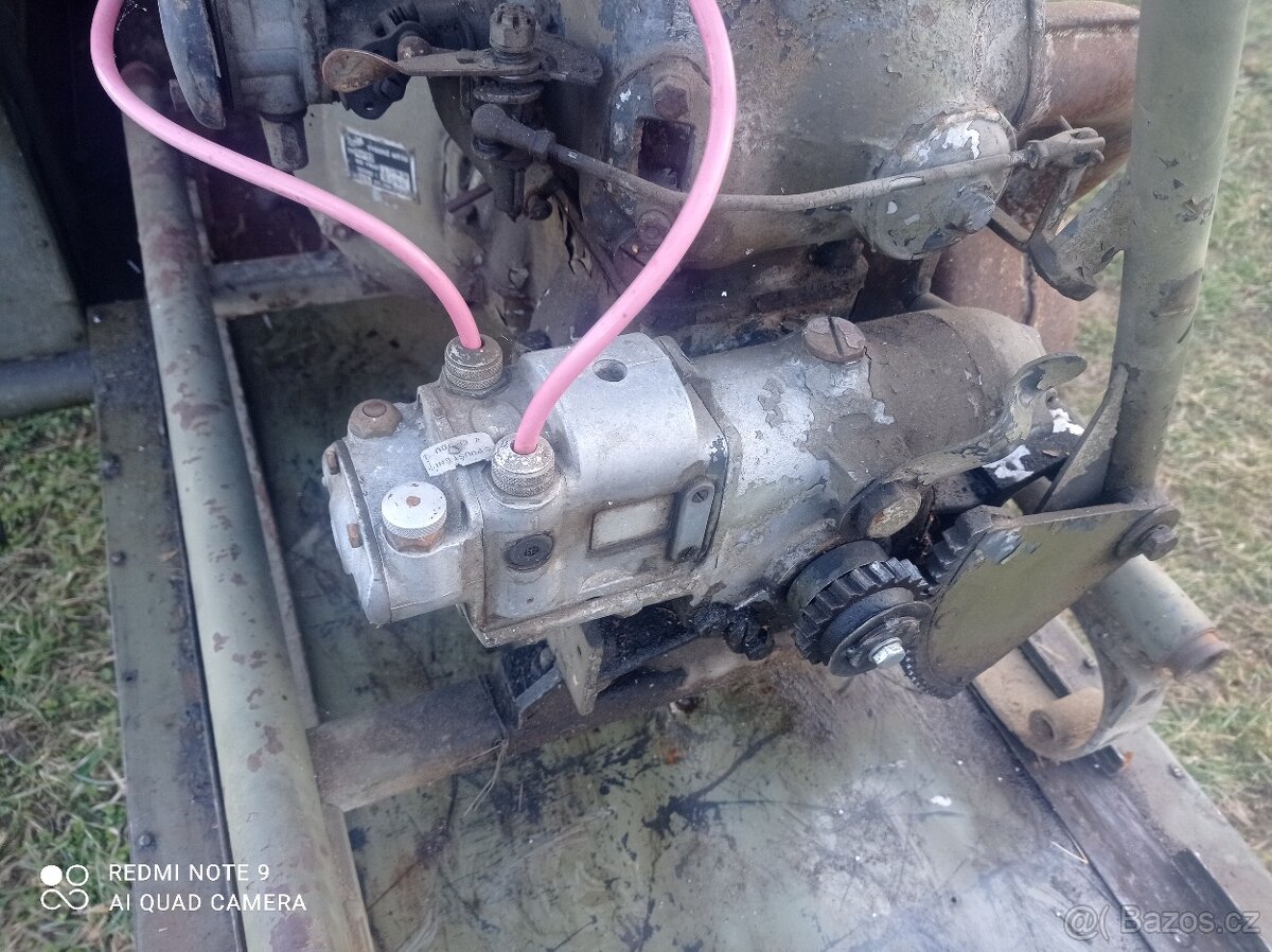 Historická hasičská stříkačka Stratílek - 4