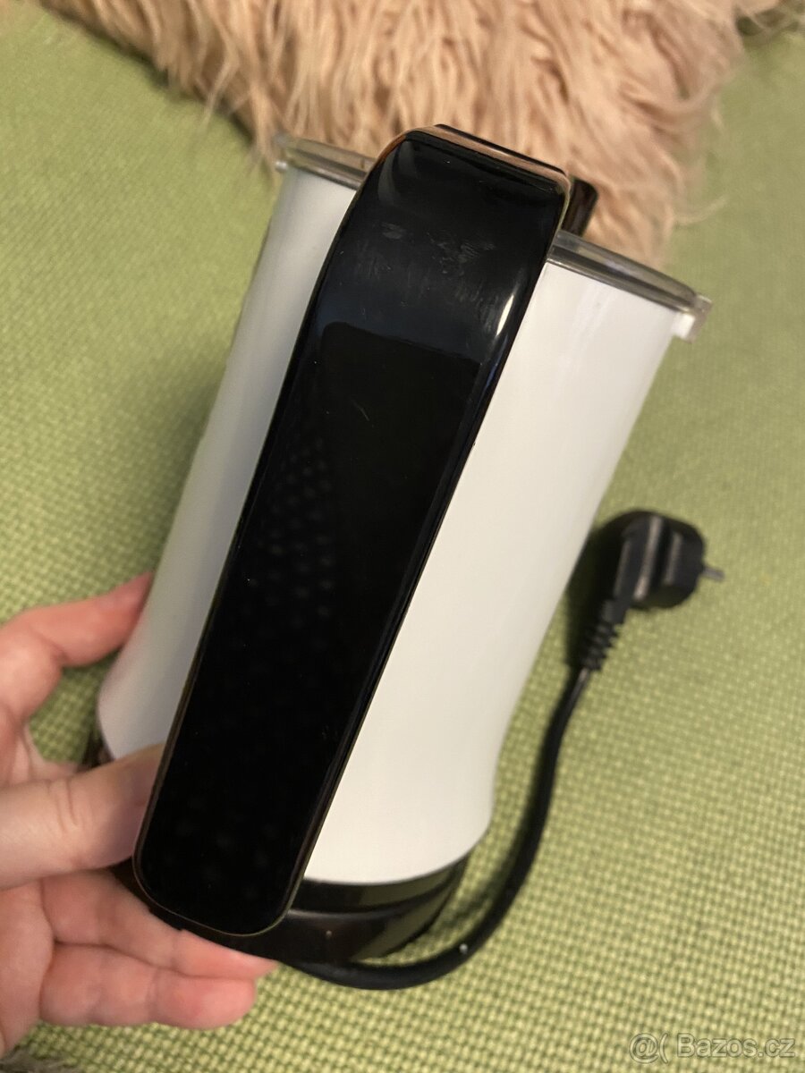 Elektricky šlehač na mléko napr. Do kávy - 4