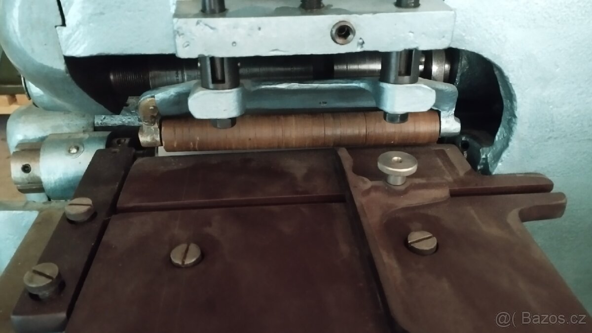 Řezací stroj Müller und Kurth, řezačka, pásky, řemeny - 4