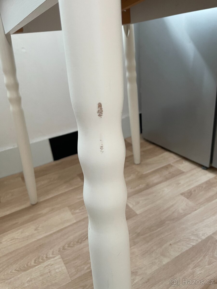 Jídelní stůl a židle - 4