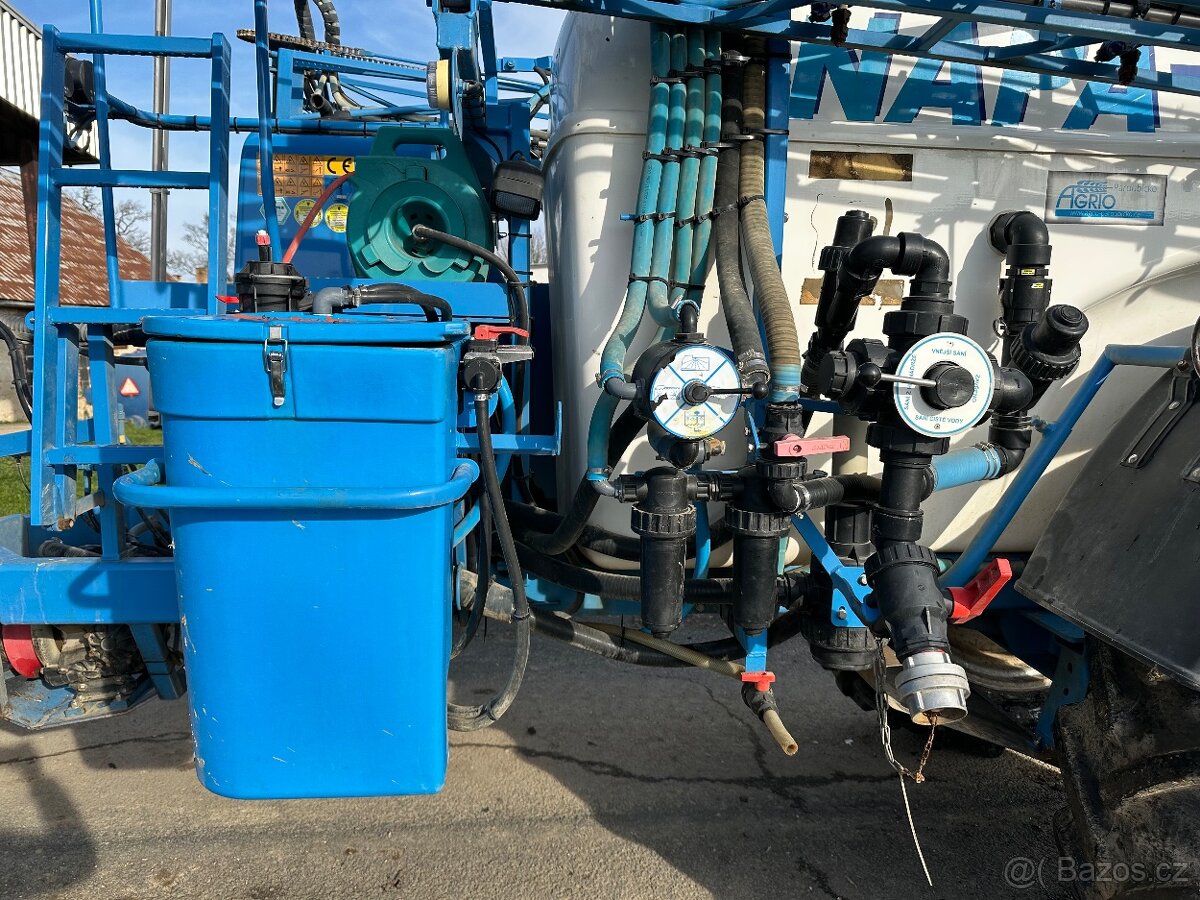 Postřikovač AGRIO NAPA 3000/18 - 4