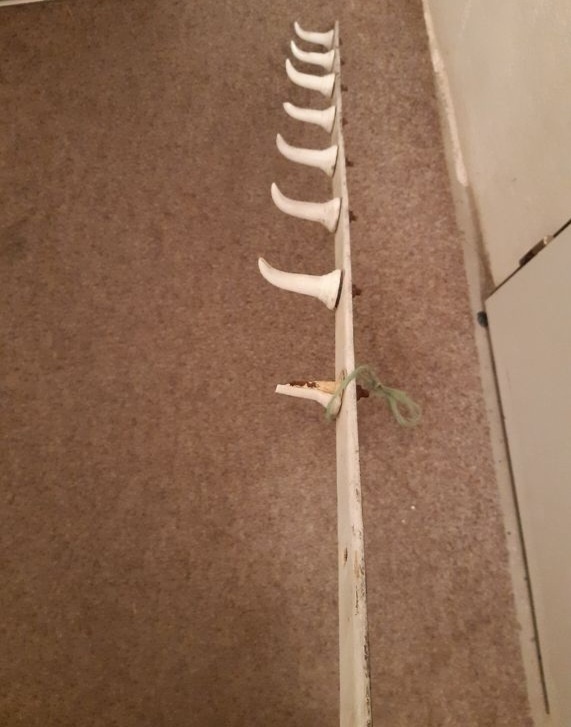 Porcelanovy reznicky vesak - 4