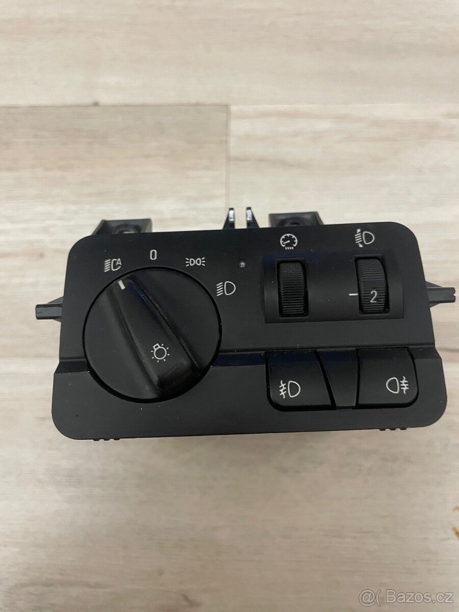 Přepínáč světel na E46 - 4