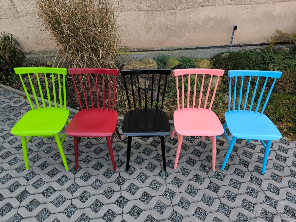 Barevné retro jídelní židle TON Ironica - 5 kusů - 4