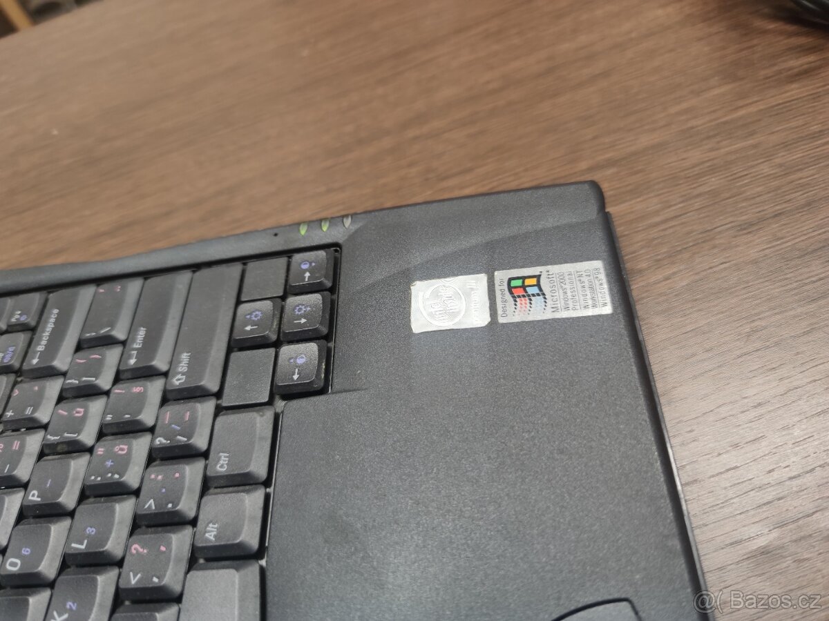 DELL Latitude veterán stáří 25 let - 4