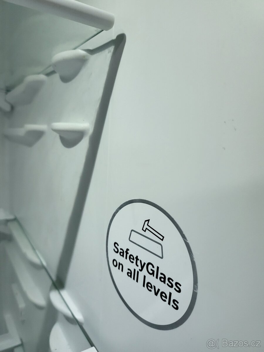 velká NEREZ lednice, moderní 185x60 - 4