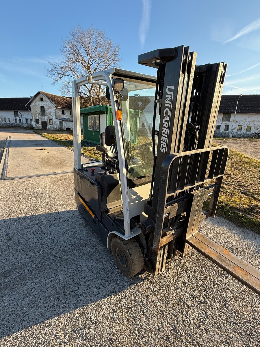 VZV Vysokozdvižný elektrický vozík Uniccarriers - Nissan 16 - 4